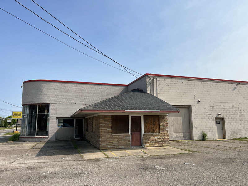 Joseph Pontiac (Johnson Pontiac) - May 21 2023 Photo (newer photo)